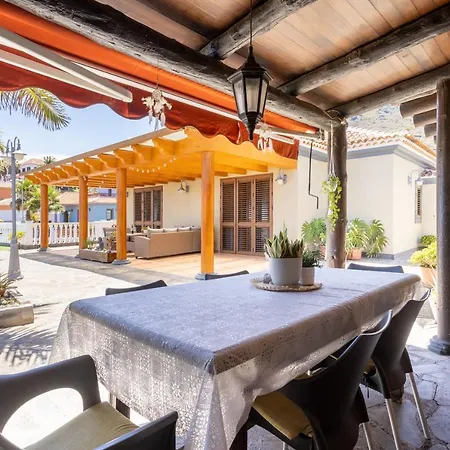 Home2book Garachico Ocean View & Wifi Hébergement de vacances